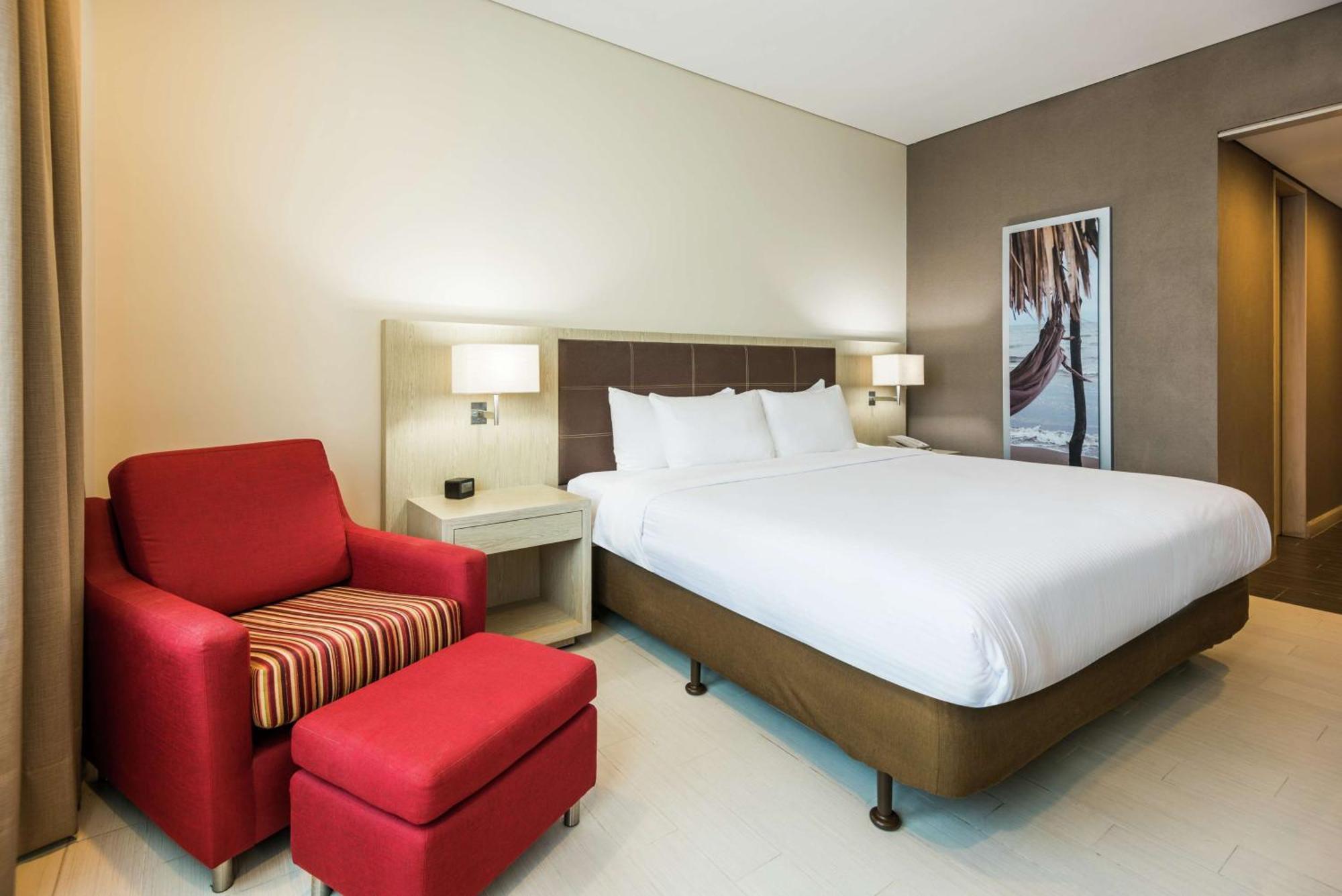 King Room,1540721329:JPEG